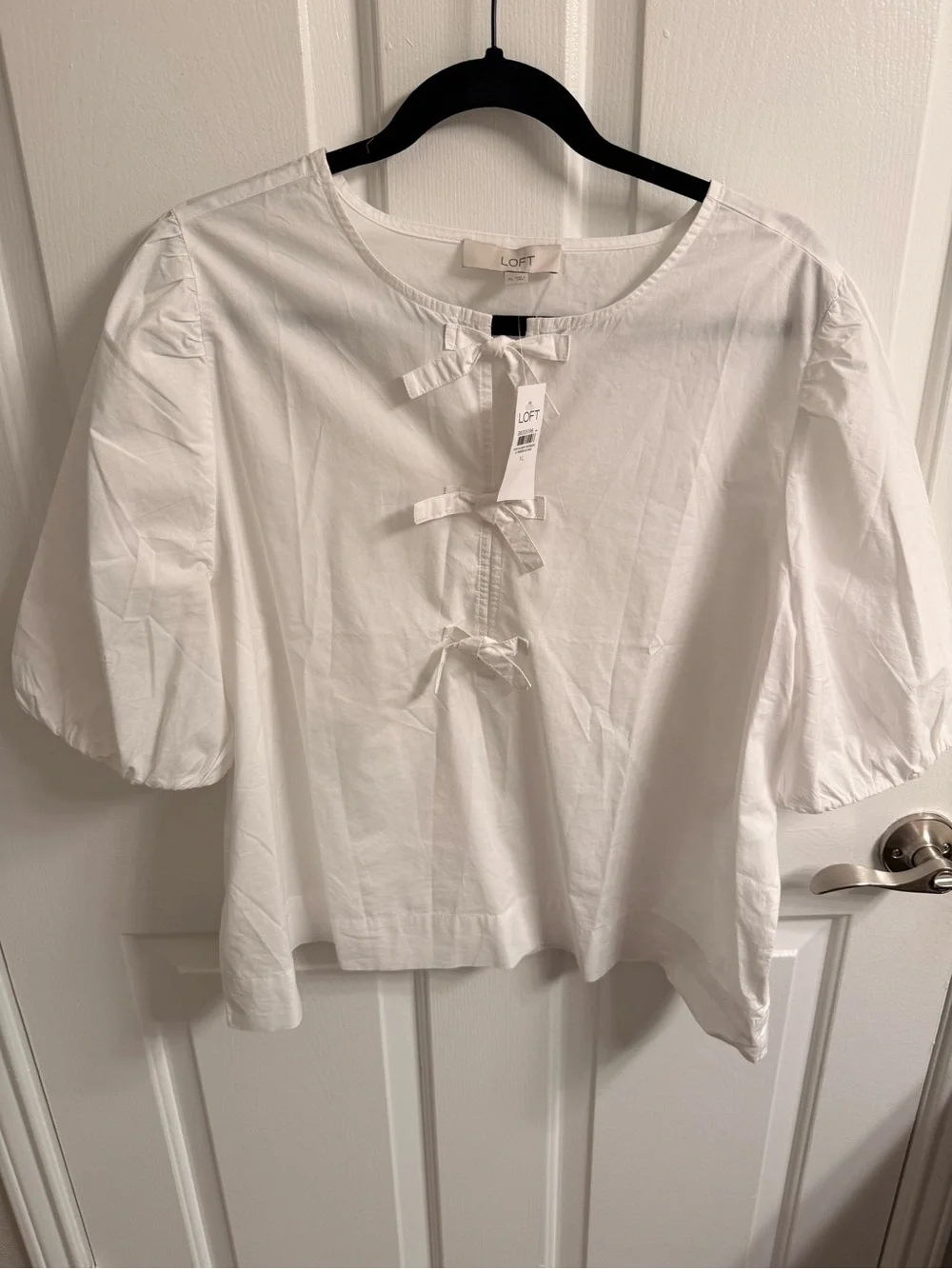 NWT Loft White Bow-Accent Puff Sleeve Top - Women
